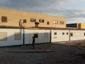 Container am Platz